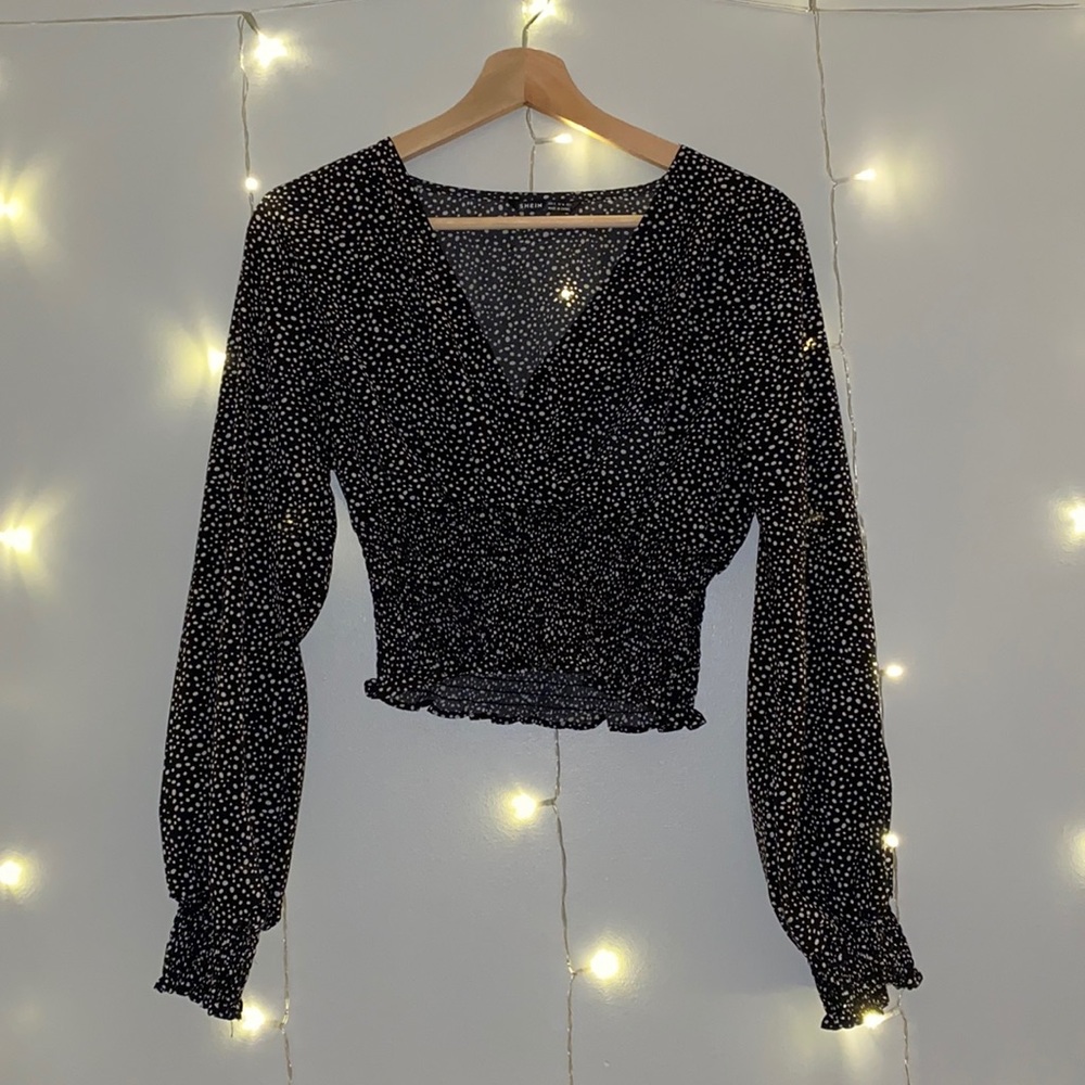 SHEIN Smocked Spotted Balloon-Sleeve Top
